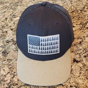 Columbia Navy and‎ Tan Hat